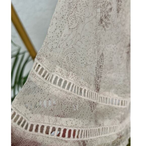 Anthropology by Meadow Rue Aeris Silk Blouse - Delicate and Feminine, Size Small - Picture 10 of 15